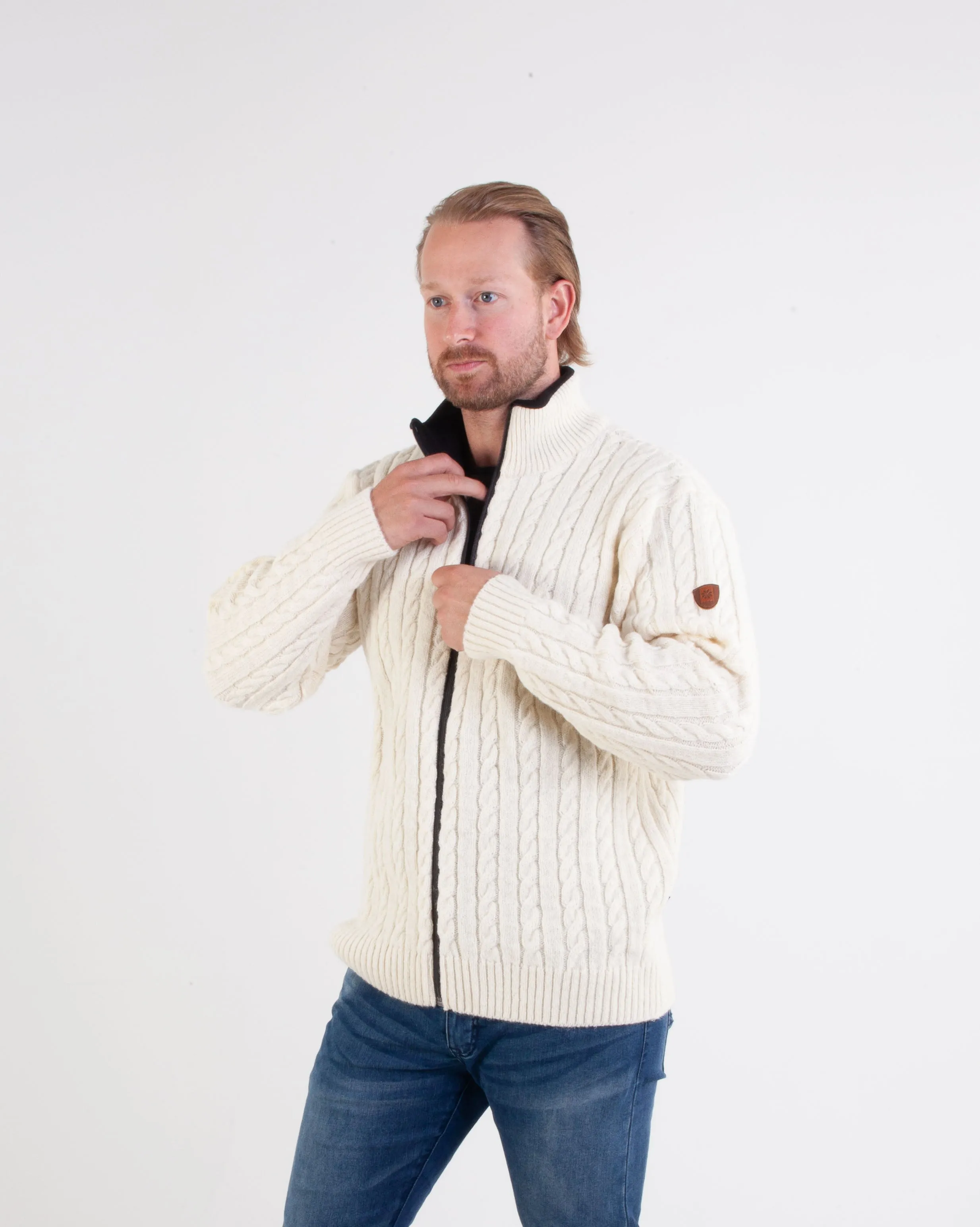 Bratens - Cabel Jacket | Norwegian wool men's cardigan