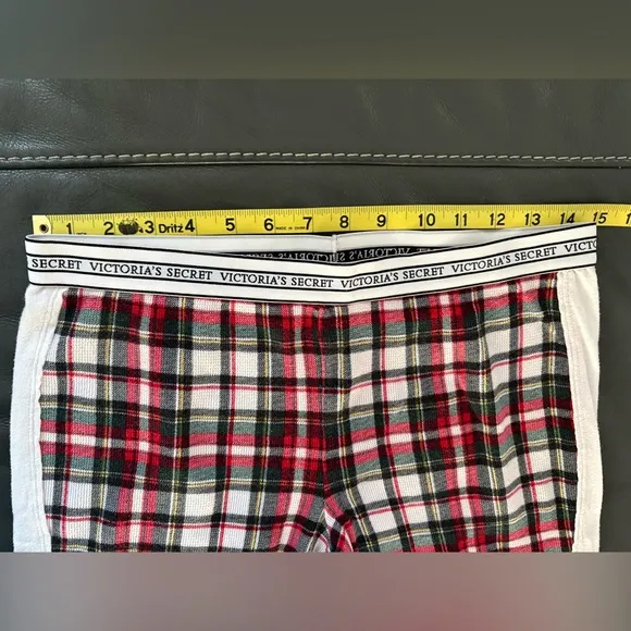 Rare Victoria’s Secret fireside thermal Christmas plaid PJs with white trim