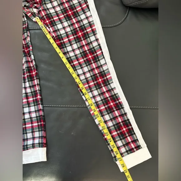 Rare Victoria’s Secret fireside thermal Christmas plaid PJs with white trim