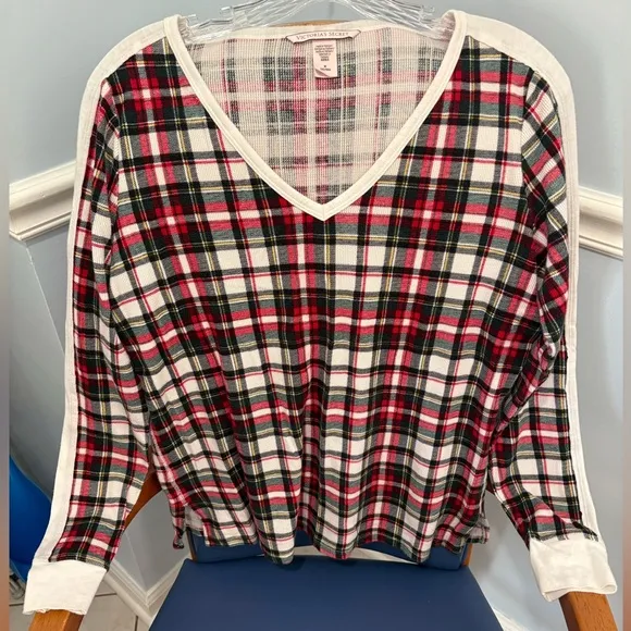 Rare Victoria’s Secret fireside thermal Christmas plaid PJs with white trim