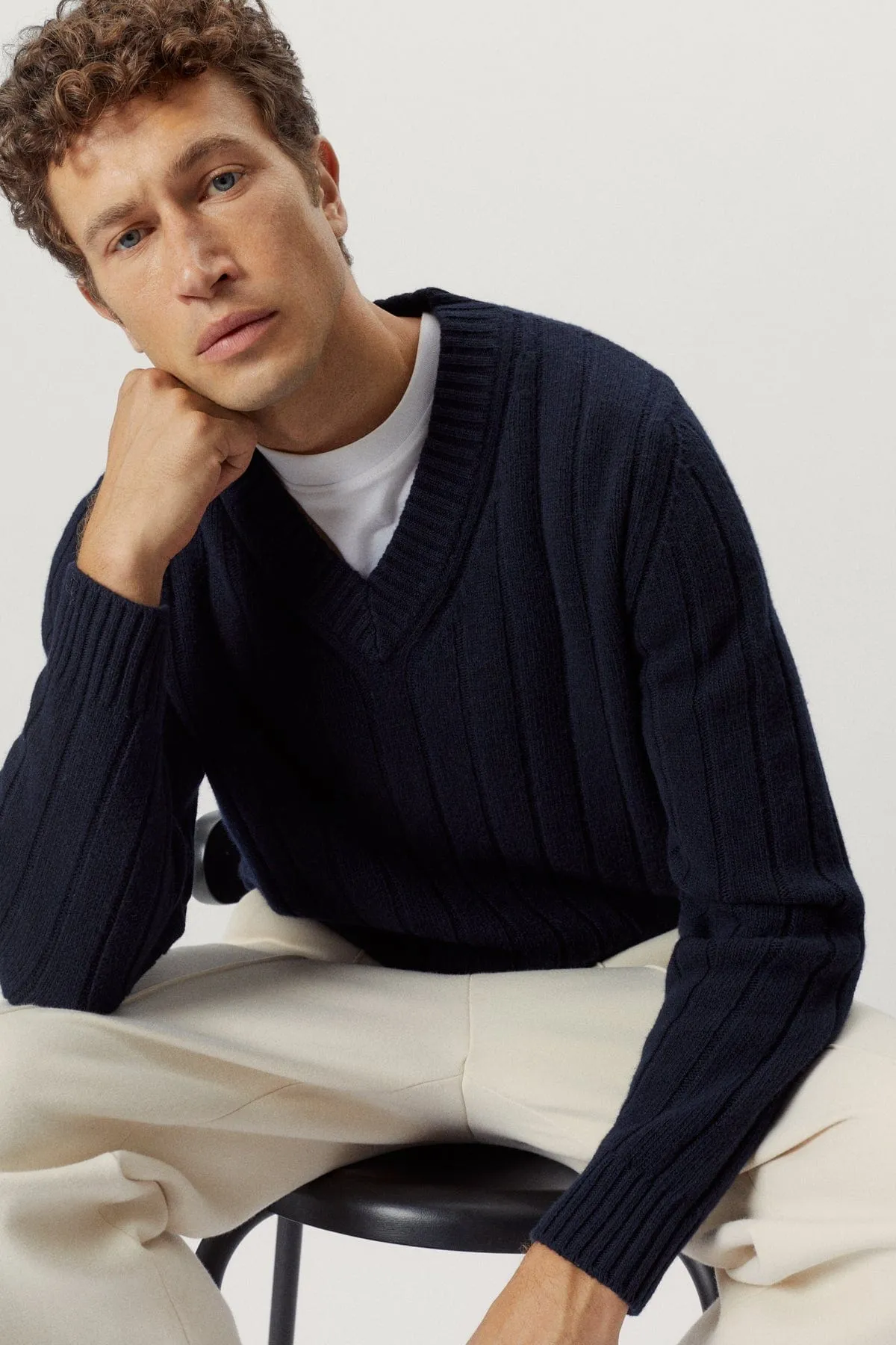 The Woolen Vintage V-Neck - Ecru / S